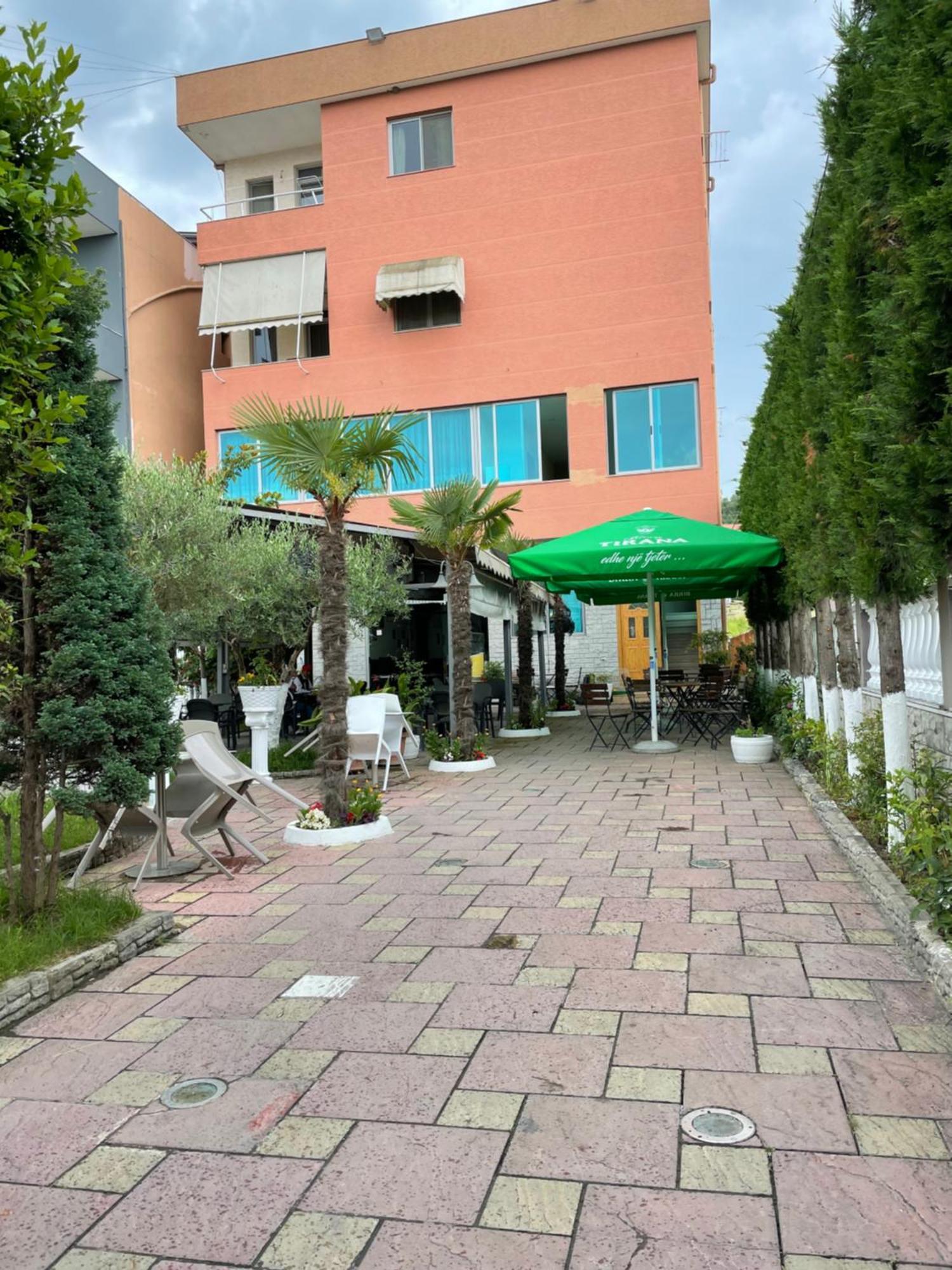 Bajovah Apartments & Restaurant Tirana Exteriér fotografie
